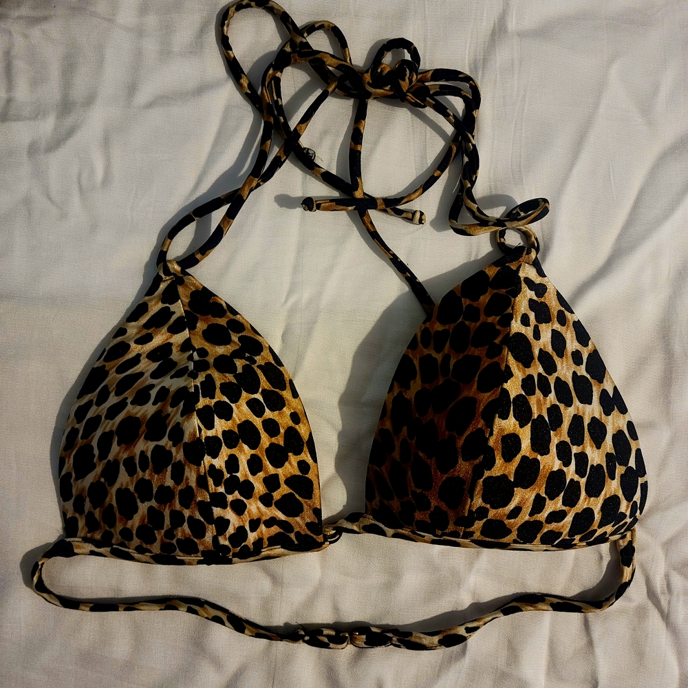 Vintage Dolce & Gabbana Leopard Print Bikini And Wrap - Never Worn